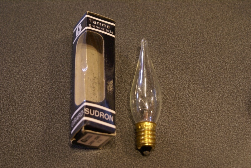 Girard Sudron 4w E10 130v smoked candle bulb